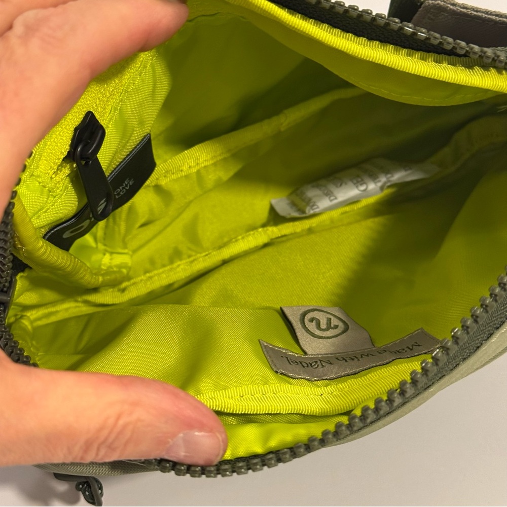 Timbuk2 Olive Green Rascal belt Bag - Picture 4 of 7